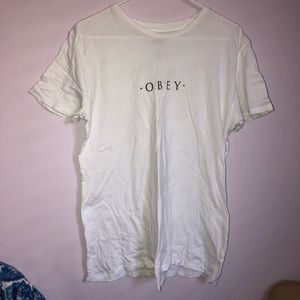 OBEY T-SHIRT